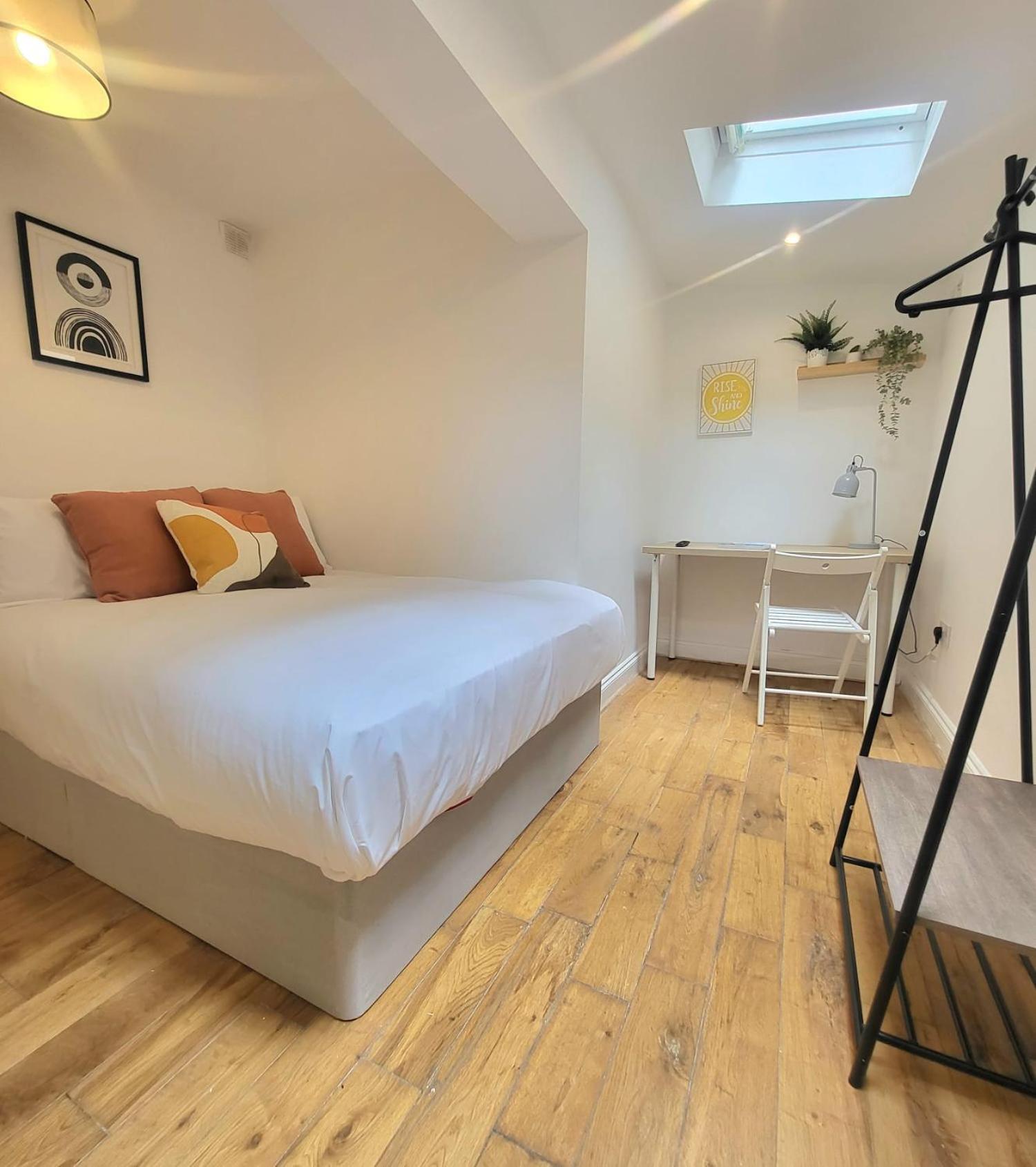London En-Suite Double Rooms - Leytonstone E11 Extérieur photo